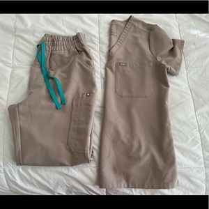 Limited Edition “ Boulder “ color Figs Scrubs -